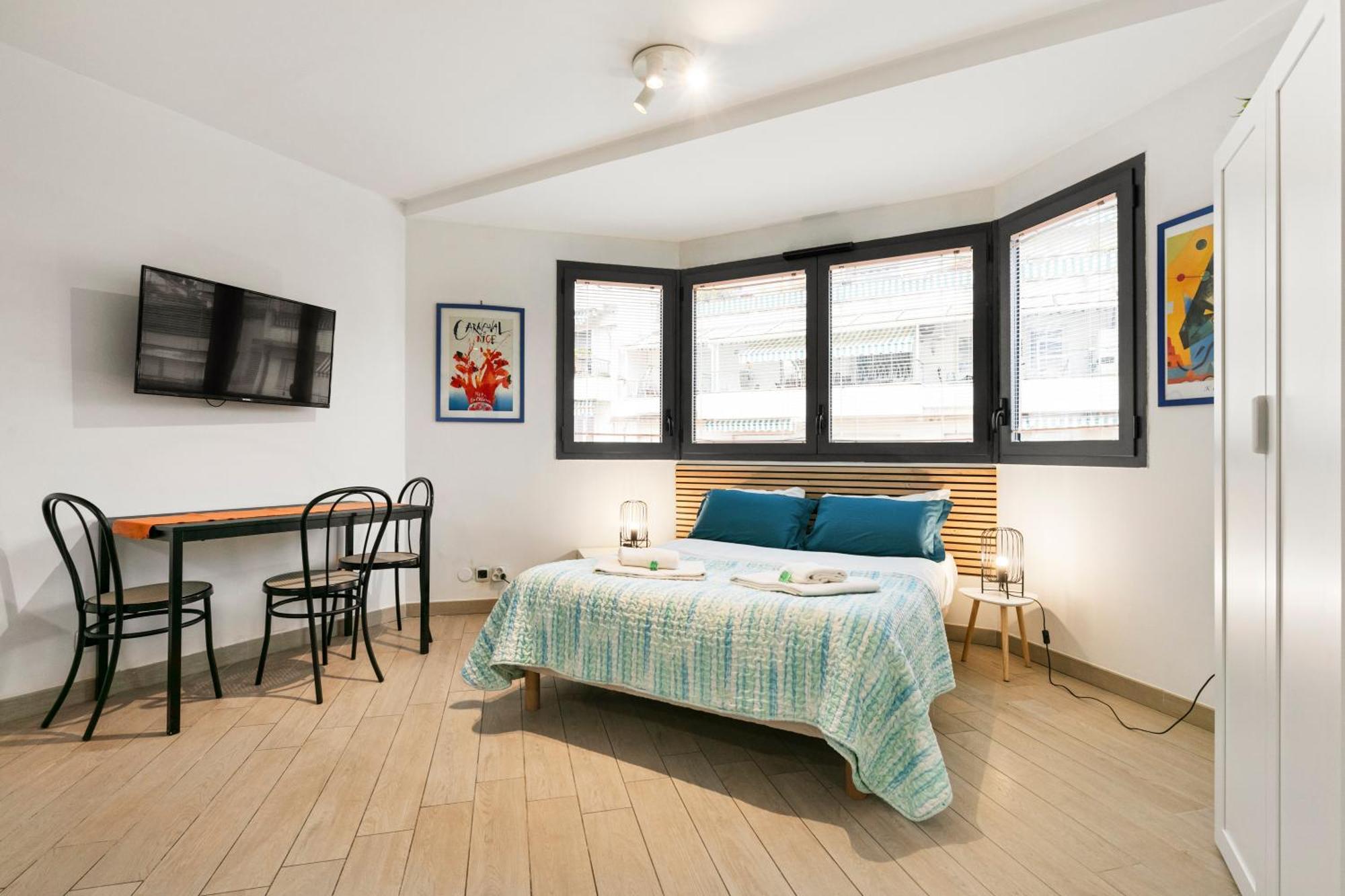 Les Oranges Five Stars Holidayhouse Niza Exterior foto